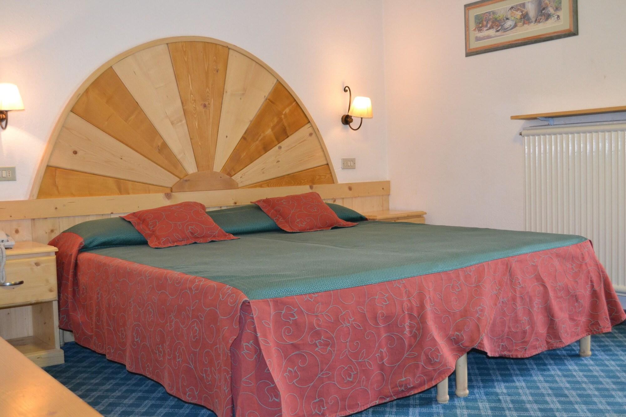 Hotel Corona Carano  Εξωτερικό φωτογραφία