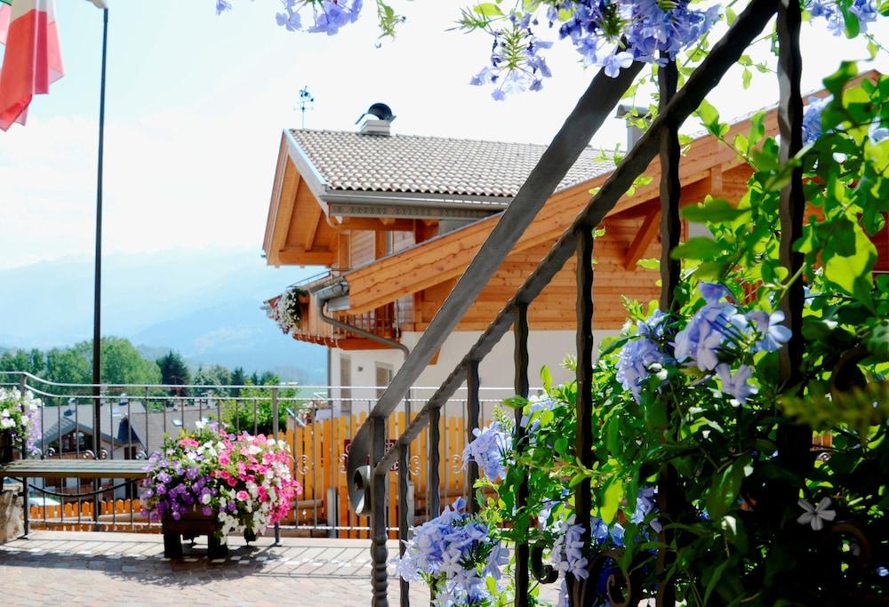 Hotel Corona Carano  Εξωτερικό φωτογραφία